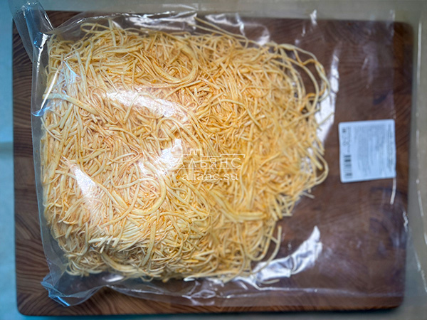Сырный продукт ФЕРМЕРСКИЙ паутинка с паприкой в Норильске