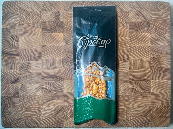 Сыр 60 гр ГОРНЫЙ СЫРОВАР (Бочонок копчёный с аджикой) в Норильске