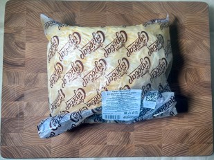 Мясные снеки: Сыр 1 кг ГОРНЫЙ СЫРОВАР (Паутинка со вкусом красной икры)